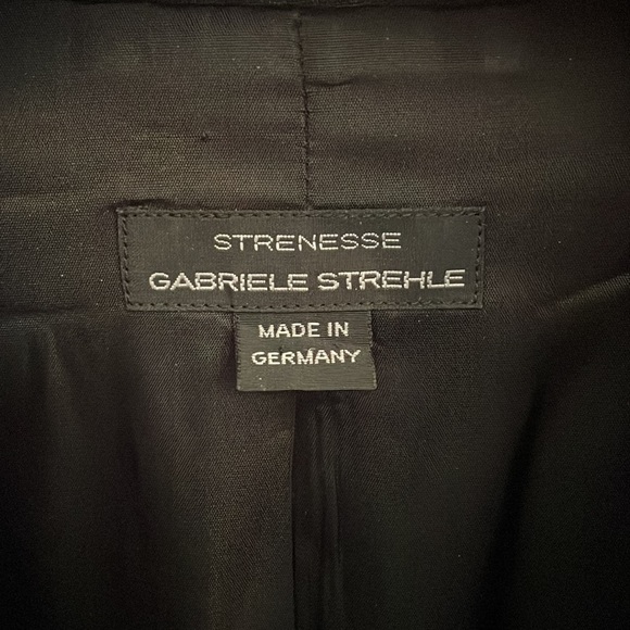 EUC Gabriele Strehle Jacket - Picture 3 of 7